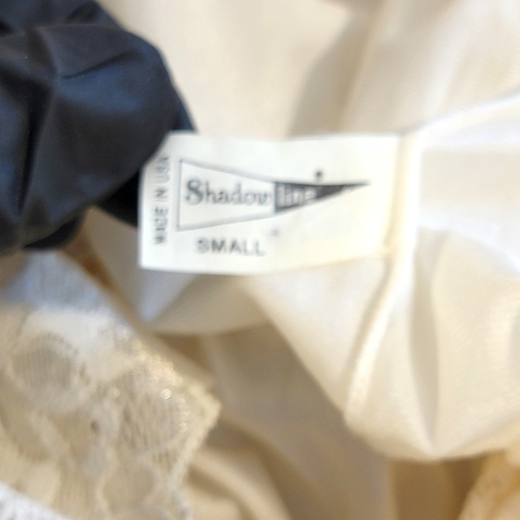 Shadow Line True Vintage Made in USA Sheer Lace Bridal Vibes Night Gown S - Picture 10 of 15